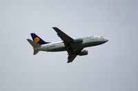 D-ABJB @ VIE - Lufthansa Boeing 737-530