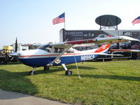 N899CP @ KOSH - Cessna 182