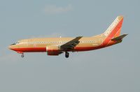 N651SW @ BWI - shortfinal to 33L@ BWI - by J.G. Handelman