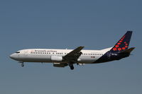 OO-VEK @ EBBR - arrival of flight SN3696 to rwy 25L