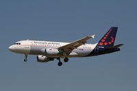 OO-SSK @ EBBR - flight SN3814 is descending to rwy 25L