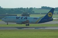 UR-FAA @ LOWW - Ukraine International Airlines Boeing 737-3Y0(F) - by Delta Kilo