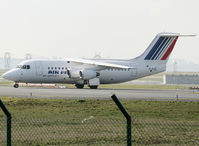 EI-RJG @ LFPG - Rolling to the south - by Shunn311