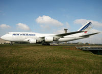 F-GITB @ LFPG - Passing on parallels runways - by Shunn311