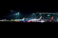 EC-FPD @ VIE - MD-88 - emergency VIE