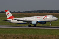OE-LBN @ VIE - Airbus Industries A320-214 - by Juergen Postl