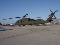 01-26886 @ KNTD - US ARMY UH-60M - by Iflysky5