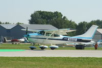 N2751Q @ KOSH - Cessna 182