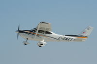 C-GMXT @ KOSH - Cessna T182T