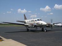 N3218P @ M01 - N3218P BEECH C90A KING AIR