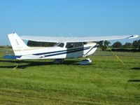 N5221E @ FLD - In the transient parking area at Fond du Lac, WI during Airventure 2008 - by Bob Simmermon
