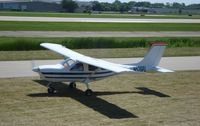 N526FL @ KOSH - J250-SP