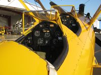 N52127 @ M01 - N52127 Stearman E75