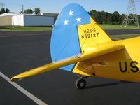 N52127 @ M01 - N52127 Stearman E75