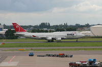 N663US @ EHAM - bigger