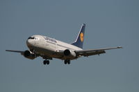 D-ABXT @ EBBR - descending to rwy 25L