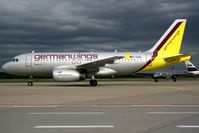 D-AGWH @ CGN - visitor - by Wolfgang Zilske