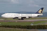 9V-SPR @ NZAA - Singapore Airlines 747-400 - by Andy Graf-VAP