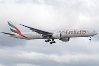 A6-EBW @ NZAA - Emirates 777-300 - by Andy Graf-VAP