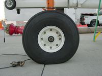N163AC @ KVNY - N163AC S-64F AirCrane Aircraft destroyed on 1 June 2008 - by Iflysky5