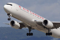 C-GSCA @ ZRH - Boeing 767-375 - by Juergen Postl