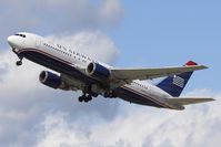 N255AY @ ZRH - Boeing 767-2B7 - by Juergen Postl