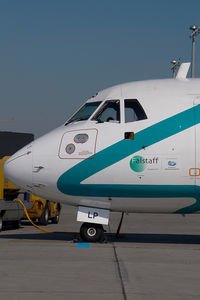 I-ADLP @ VIE - Air Dolomiti ATR42 - by Yakfreak - VAP