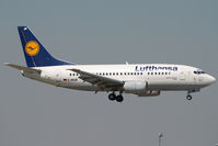 D-ABJB @ VIE - Lufthansa Boeing 737-500 - by Yakfreak - VAP