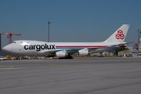 LX-OCV @ VIE - Cargolux Boeing 747-400 - by Yakfreak - VAP