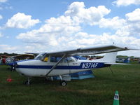 N3714F @ KOSH - Cessna 172