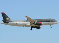 JY-AYI @ LEBL - Member group Royal Jordanian. - by Jorge Molina