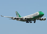 B-2441 @ LEBL - Amazing Jade Cargo on final to RWY 25R. - by Jorge Molina