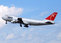 N624US @ LOWW - Northwest B747-200