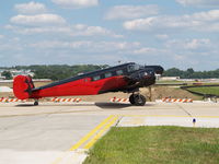 N9109R @ KOFF - BEECH C18S.  PUT ON A GREAT SHOW - by Gary Schenaman