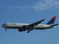 N16065 @ EGKK - the last day of a 2 day trip for me. - by Daniel Seaman