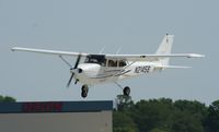 N21458 @ KOSH - Cessna 172