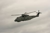 ZH839 photo, click to enlarge
