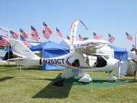 N253CT @ KOSH - CTSW