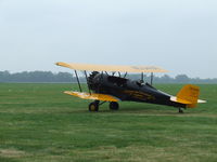 N548K @ D52 - Taxing for pictures at Geneseo - by Terry L. Swann