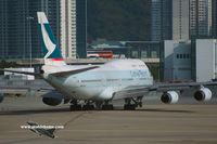 B-HOT @ VHHH - Cathay Pacific lining up for take-off - by Michel Teiten ( www.mablehome.com )