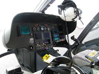 N304PH @ M01 - N304PH EC-135 P2