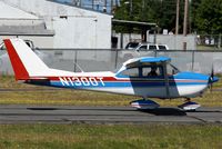 N1300T @ KPAE - PAE 34R - by Nick Dean