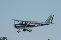N5731T @ KOSH - Cessna 172