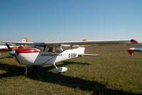 D-EGBP @ LOAN - Cessna 172