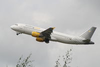 EC-JMB @ EBBR - flight VY7522 is taking off from rwy 20