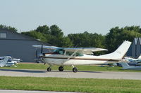 N2486X @ KOSH - Cessna 182