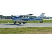 N7669G @ KOSH - Cessna 172