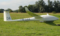 G-CJEA - Competitor in the Midland Regional Gliding Championship at Husband's Bosworth - by Terry Fletcher