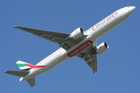 A6-EBB @ VIE - Emirates