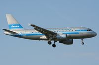 OH-LVE @ VIE - Finnair Retro